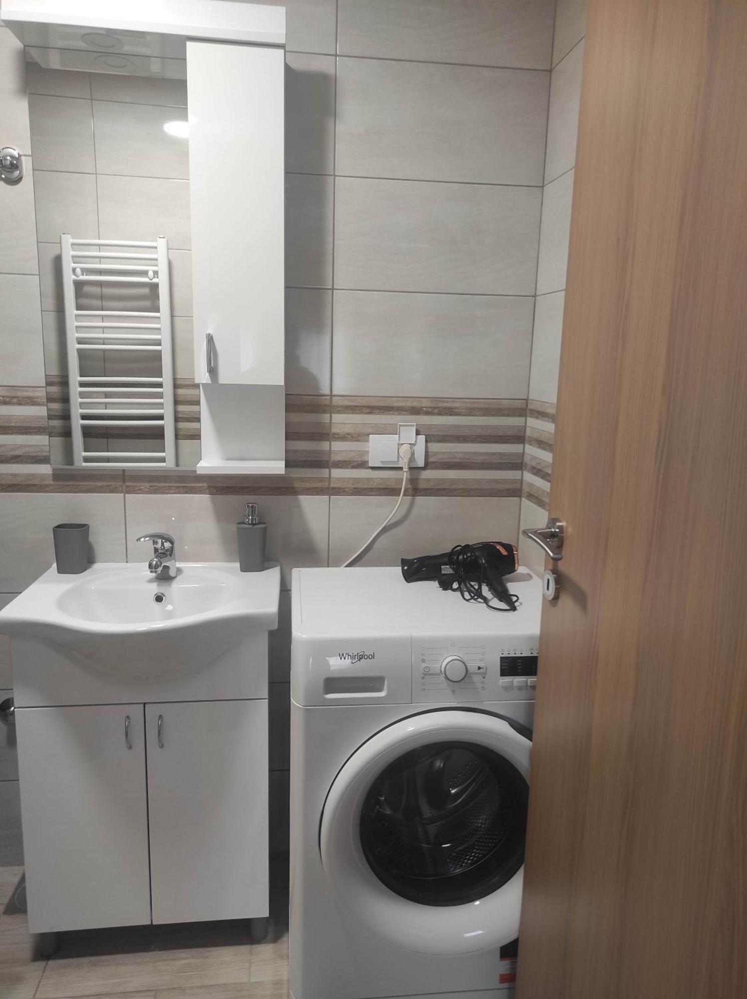 Andrea Airport Apartments Belgrad Rum bild